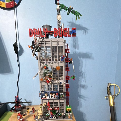 Lego marvel daily bugle and - lego,