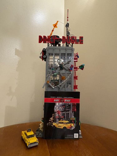 Lego super heroes - heroes:, bugle