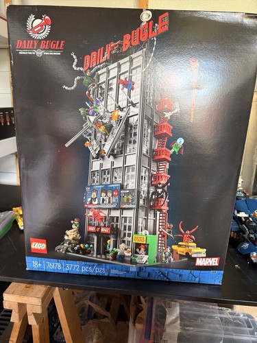Lego super heroes daily - daily, bugle