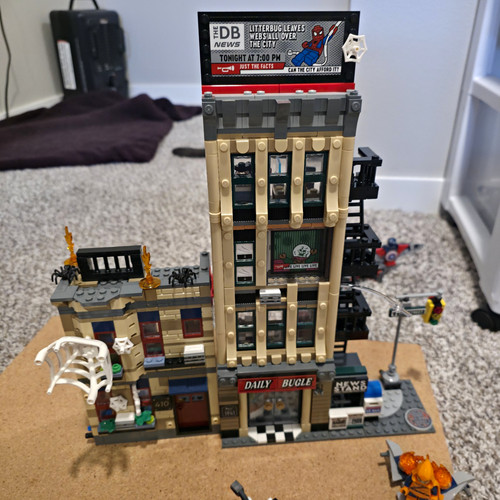 Lego daily bugle and - daily,