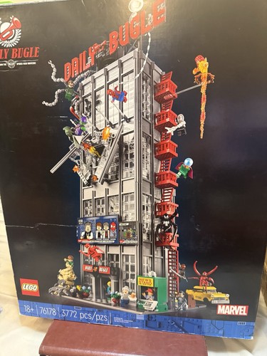 Lego daily bugle 76178 new - daily,